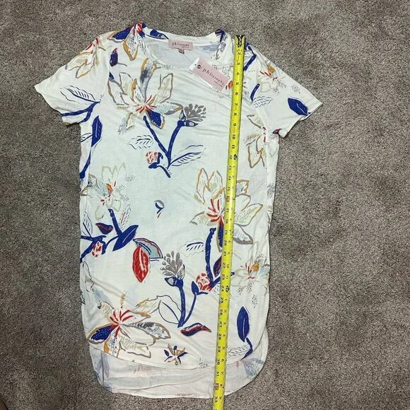 NWT Philosophy Shirt Women’s Small Cream White Floral Print Long Side Slit Soft - Picture 8 of 11
